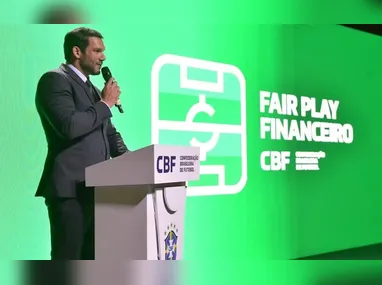 Canobbio, Martinelli, Nonato, John Kennedy e Serna construíram o placar