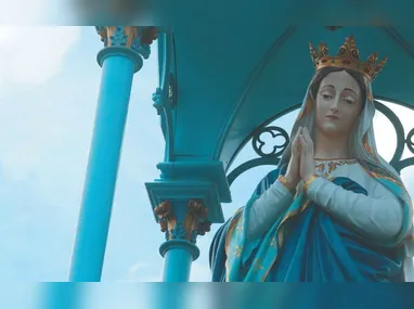 Início da novena de Santa Luzia movimenta a paróquia em Vitória