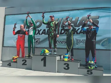 Capixabas deram um show e ficaram em terceiro lugar na tradicional Volta de Ilhabela, em São Paulo