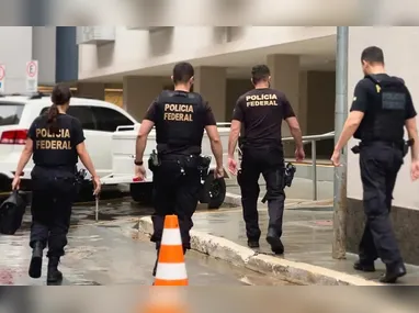 Incêncio provocou a retirada de pacientes às pressas da unidade