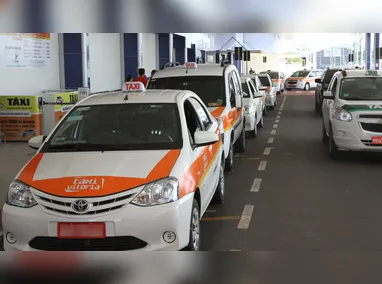 Imagem ilustrativa da imagem Governo do ES estuda oferta de curso de inglês para taxistas