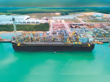 Caminhoneiros em rodovia