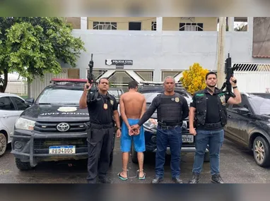 Núcleo de Intervenções Rápidas  monitora  imagens 
das câmeras inteligentes