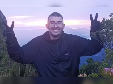 Passaporte tem apenas uma marcação, de entrada, que registra a data de 5 de maio de 2007 – três anos antes da morte de Eliza Samudio