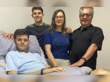 Imagem ilustrativa da imagem Jovem de MS com lesão medular fora do limite de pesquisa recebe polilaminina