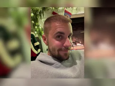 Imagem ilustrativa da imagem Justin Bieber aproveita mensagem de Natal para desabafar: 'Não sou um produto'
