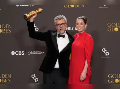 O conjunto é entregue exclusivamente a quem sobe ao palco na premiação e permite que cada convidado escolha as experiências de acordo com seus interesses