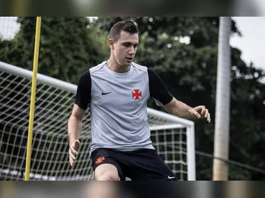 Diretor do Atlético-MG revela proposta até 2027 por Hulk