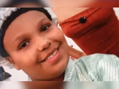 De acordo com o Corpo de Bombeiros, 38 veículos, entre ônibus, microônibus e vans, foram completamente destruídos pelo fogo