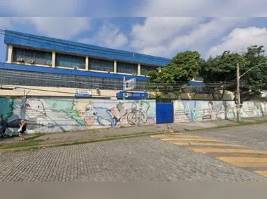 Imagem ilustrativa da imagem Menino de 10 anos perde visão de olho após levar soco em escola do Rio