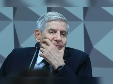 Eduardo Bolsonaro está desde março nos Estados Unidos