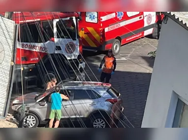 A Polícia Militar atendeu a ocorrência no local e encaminhou o suspeito para a delegacia