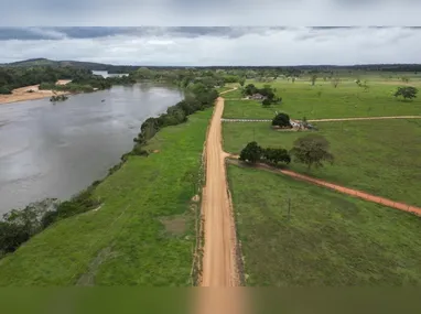 Todo o esgoto coletado na margem sul da cidade, incluindo os bairros Arariguaba e União, estaria sendo lançado diretamente no rio