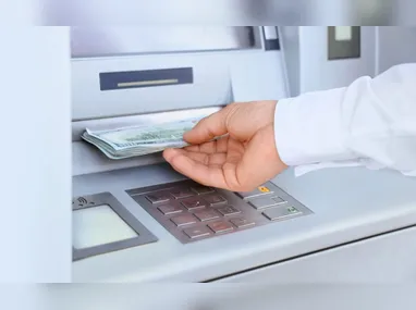 Jorge Vieira de Oliveira e Matheus Luiz de Oliveira receptavam e desmanchavam os caminhões furtados