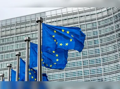 Imagem ilustrativa da imagem Parlamento Europeu aprova revisão jurídica e congela acordo UE-Mercosul