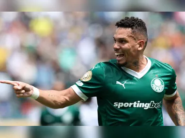 Imagem ilustrativa da imagem Paulinho tem 'excelente evolução', mas não tem data para voltar a jogar