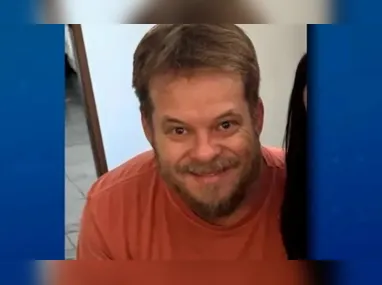 A Polícia Militar conduziu o suspeito à Delegacia Regional de Vila Velha, onde foi autuado em flagrante por lesão corporal qualificada, na forma da Lei Maria da Penha