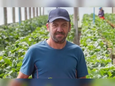 A câmera do elevador mostra a última imagem de Daiane ao descer ao subsolo. Não há registros dela retornando ao elevador nem deixando o condomínio