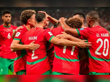 Ayoub El Kaabi marcou um golaço de bicicleta, o segundo de Marrocos contra Camores