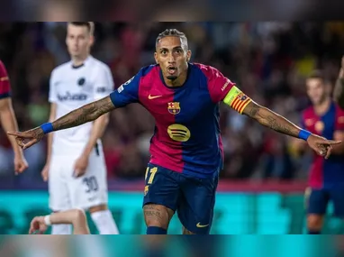 Imagem ilustrativa da imagem Raphinha concorre ao prêmio de melhor jogador da Fifa; confira lista