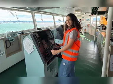 Imagem ilustrativa da imagem Recém-formados disputam salário de até R$ 11.500