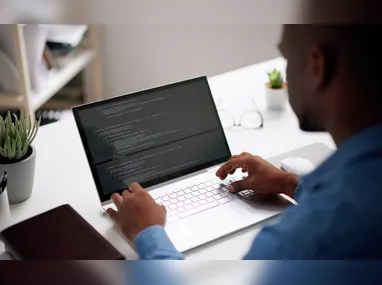 Robô foi fabricado para ajudar nas tarefas domésticas