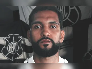 Polentero nas arquibancadas do Olímpio Perim, estádio do Rio Branco de Venda Nova do Imigrante