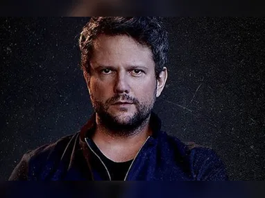 Maíra Cardi e Thiago Nigro com a filha Eloah