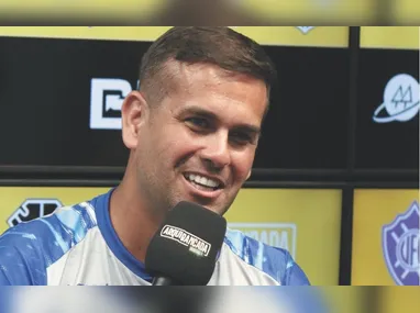 Nos pênaltis, o Craques da Praia converteu três cobranças e venceu; o Garotos marcou apenas uma