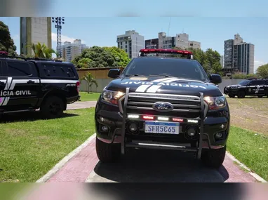 Thiago Sttofel foi autuado em flagrante ao sair da clínica psiquiátrica acusado de matar Gabriel Costa de Castro