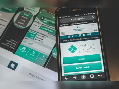 Correios anuncia demissão de 15 mil funcionários e fechamento de 1.000 agências