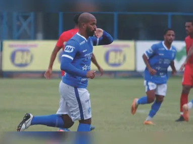 VANGELYS REINK foi indicado para a premiação como um dos melhores atletas capixabas de remo de praia