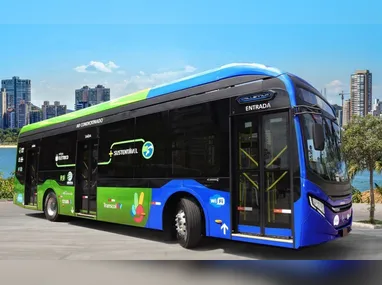 Vila de Natal de Cariacica encanta com espetáculo de luzes e cores