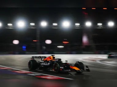 Oscar Piastri revelou que a McLaren chegou a discutir a possibilidade de priorizar Lando Norris