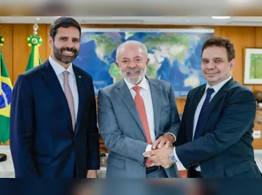 São 42 mandados de busca e apreensão nesta nova fase da operação, além de ordens de sequestro e bloqueio de bens no valor de R$ 5,7 bilhões