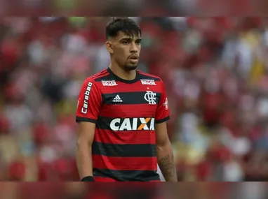 Flamengo perdeu para o Fluminense por 2x1 neste domingo (25)