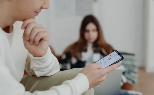 Imagem ilustrativa da imagem 10 redes sociais mais perigosas para crianças e adolescentes