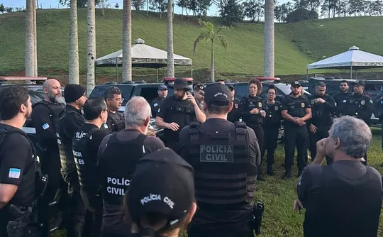 Imagem ilustrativa da imagem Criminosos ligados ao Comando Vermelho ordenaram mortes de agentes públicos no ES