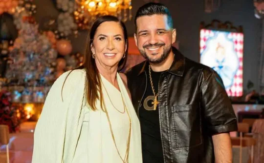 Imagem ilustrativa da imagem Mãe de Virginia Fonseca anuncia término do namoro com sanfoneiro