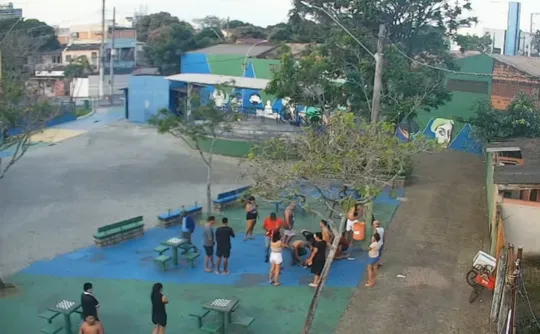 Imagem ilustrativa da imagem Polícia desvenda assassinato de olheiro do tráfico em pracinha de Goiabeiras