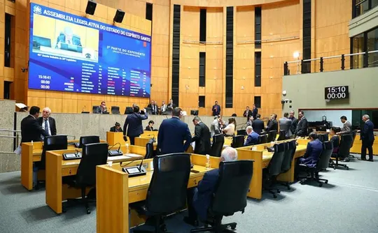 Imagem ilustrativa da imagem Vetado projeto que mudaria taxas para registrar imóveis no ES