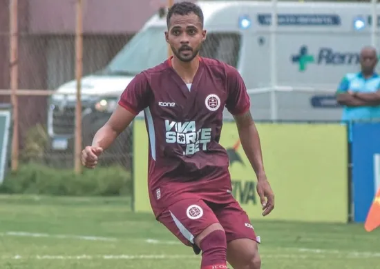 Imagem ilustrativa da imagem Alex Galo vê Desportiva focada para 2026