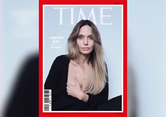 Imagem ilustrativa da imagem Angelina Jolie mostra cicatrizes de mastectomia para alertar sobre câncer de mama