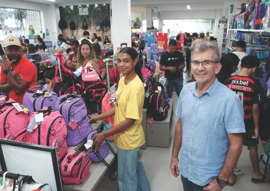 Imagem ilustrativa da imagem As estratégias de lojas, bares e restaurantes para driblar a falta de mão de obra