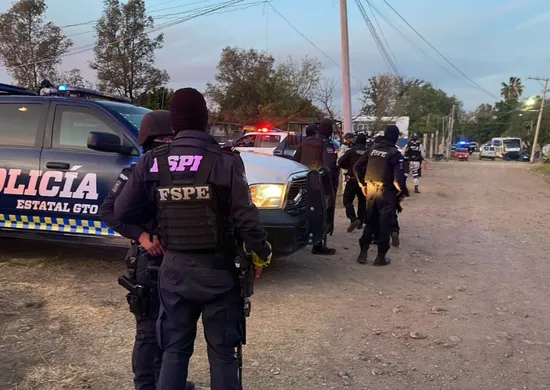Imagem ilustrativa da imagem Ataque a tiros em campo de futebol no México deixa 11 mortos e 12 feridos