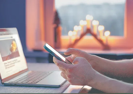 Imagem ilustrativa da imagem Cartórios passam a autenticar postagens feitas na internet para servir como prova