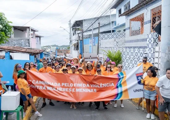 Imagem ilustrativa da imagem Casa Amarela se mobiliza em caminhada contra feminicídios: foram 76 em 2025