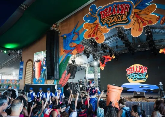 Imagem ilustrativa da imagem Delírio Tropical: veja fotos do festival de música e cultura em Vila Velha