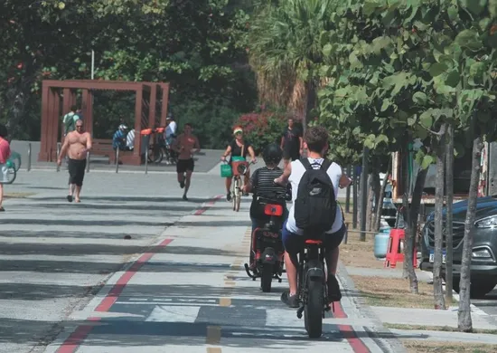 Imagem ilustrativa da imagem Especialista: acidentes com bikes elétricas têm maior gravidade do que com a comum