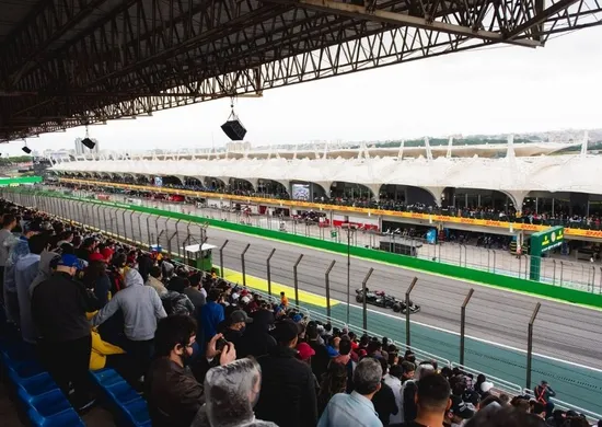 Imagem ilustrativa da imagem F1 inicia pré-venda de ingressos para GP de São Paulo em 2026